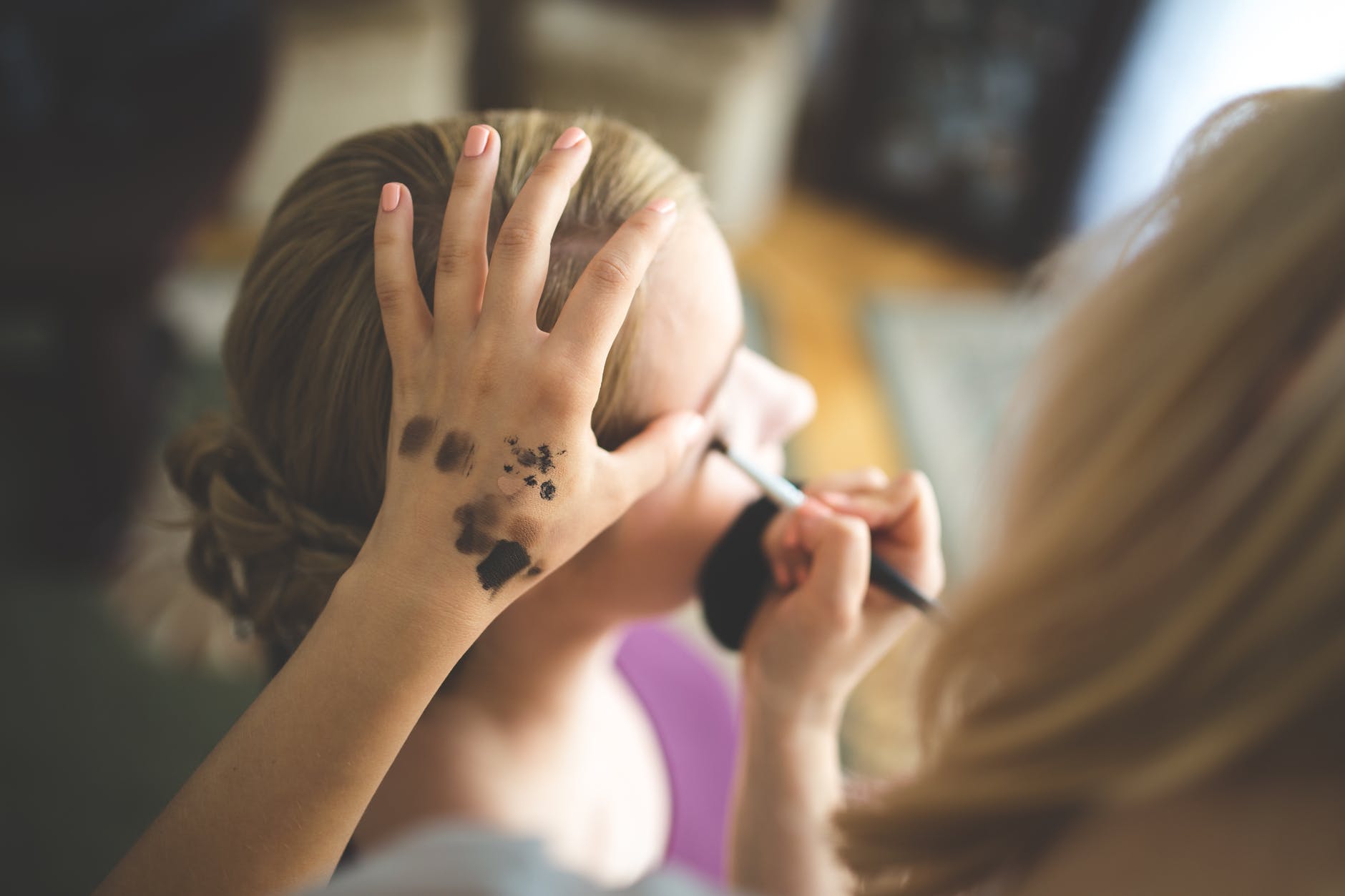 Maquillaje según tipo de ojos