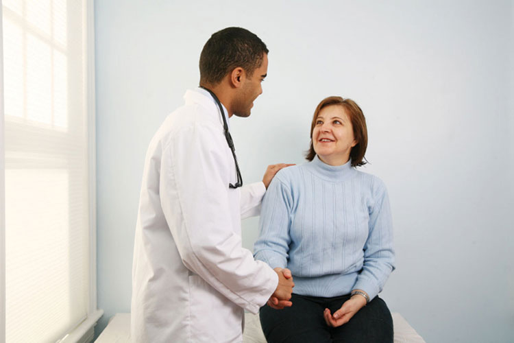¿Sabías que la artritis se divide en dos tipos básicos: osteoartritis y artritis reumatoide?